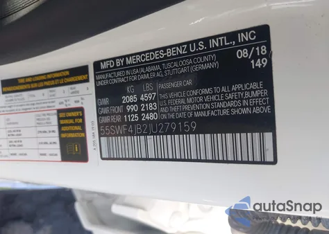 2018 Mercedes-Benz C 300 z USA, uszkodzony, nr VIN 55SWF4JB2JU279159